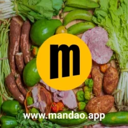 Frutas, vegetales, cÃ¡rnicos y logo de Mandao junto a la direcciÃ³n del sitio web.