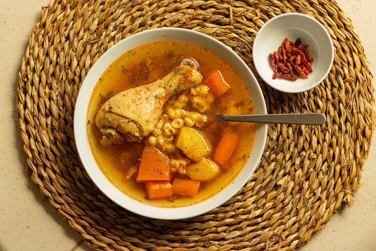 Cómo hacer sopa de pollo cubana - Mandao Blog